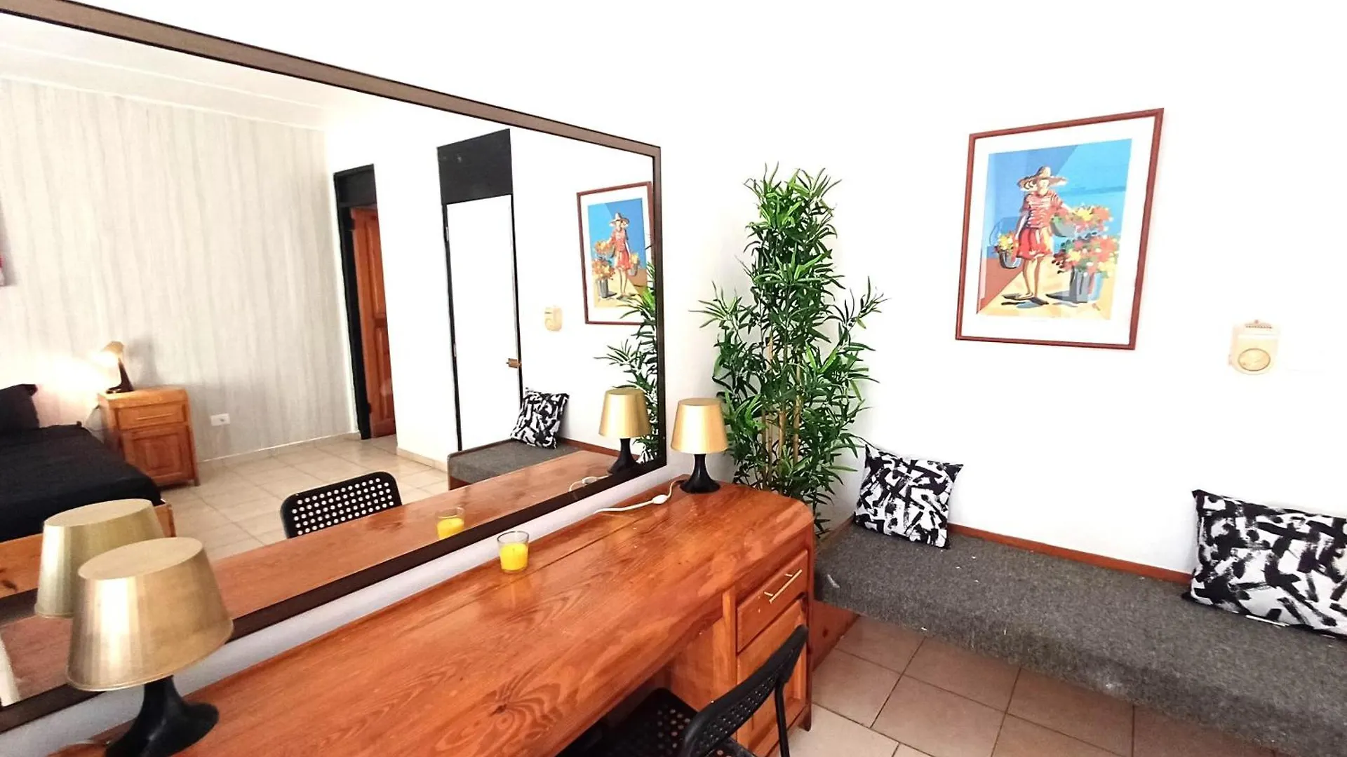 Hotel apartamentowy Linkzup Europa Condos El Batey